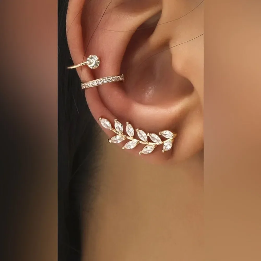 Diamond Leaf Earrings M1367